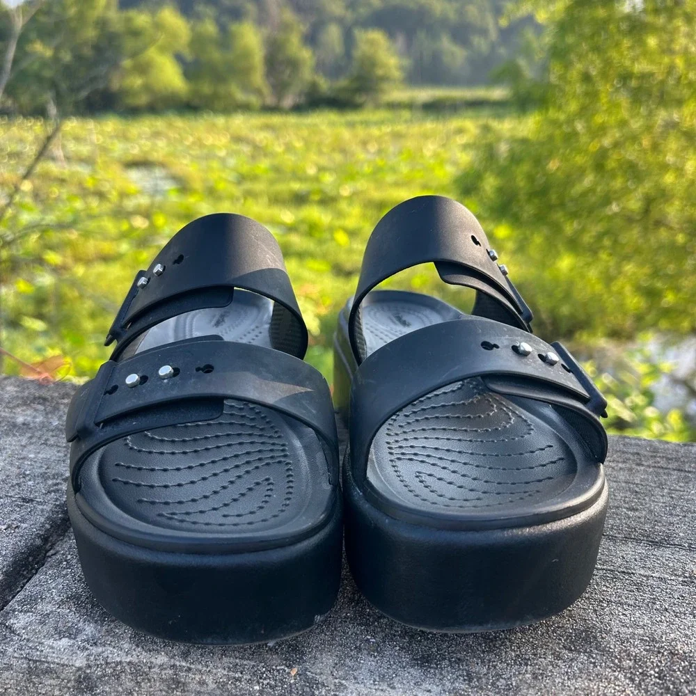 Crocs Brooklyn Low Wedge Sandals Black Platform Slide LiteRide Womens Size 6